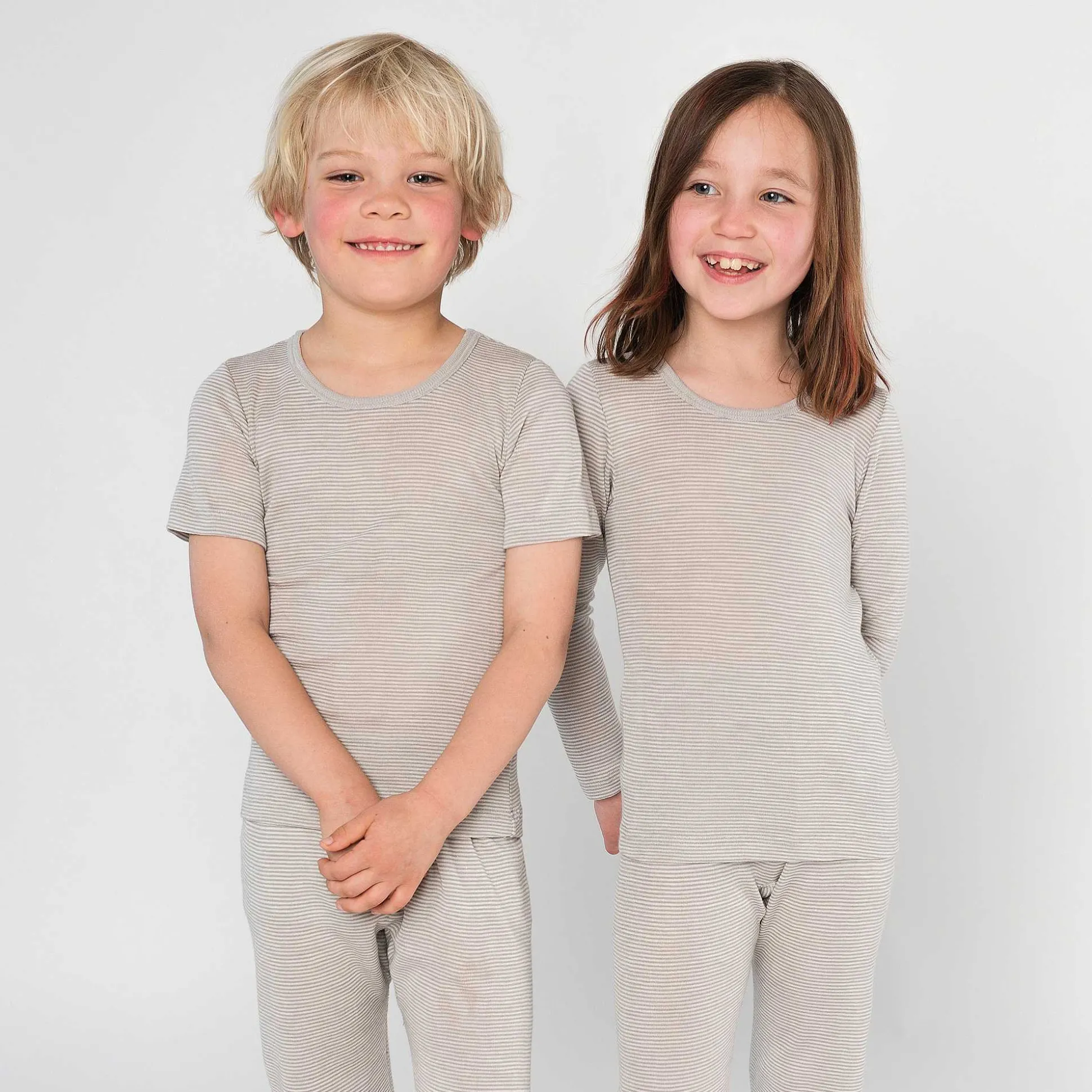LIVING CRAFTS Lebendes Handwerk | Langarmeliges Shirt Grau/Natur Gestreift Clearance