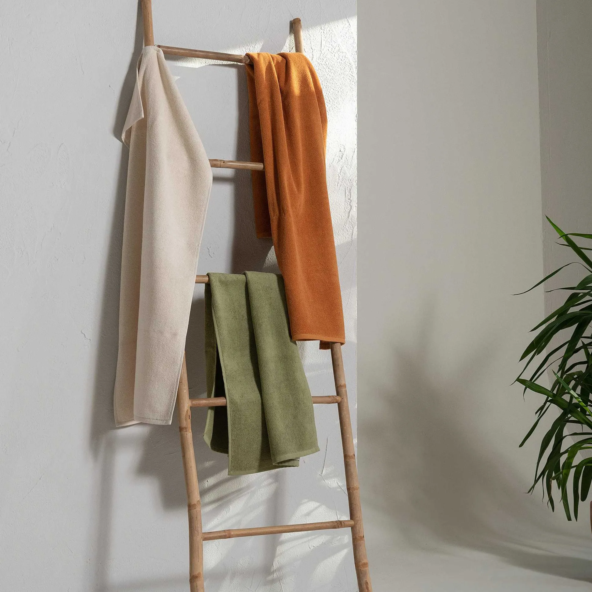 LIVING CRAFTS Orlando - Badetuch Bernstein Hot